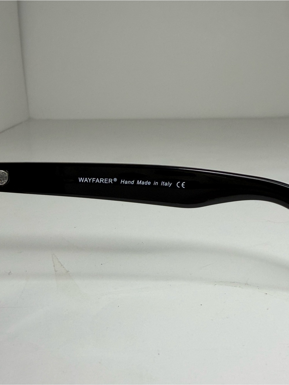 Ray-Ban Black Frame Dark Green Lens Wayfarer Sunglasses - Picture 5 of 6